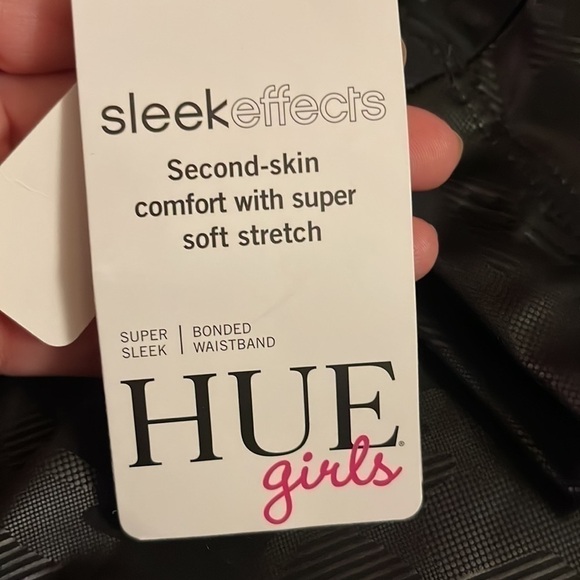 HUE Sleek Effects Little Girl's High Rise Leggings Faux Leather Medium 7/8 NWT - Picture 4 of 6